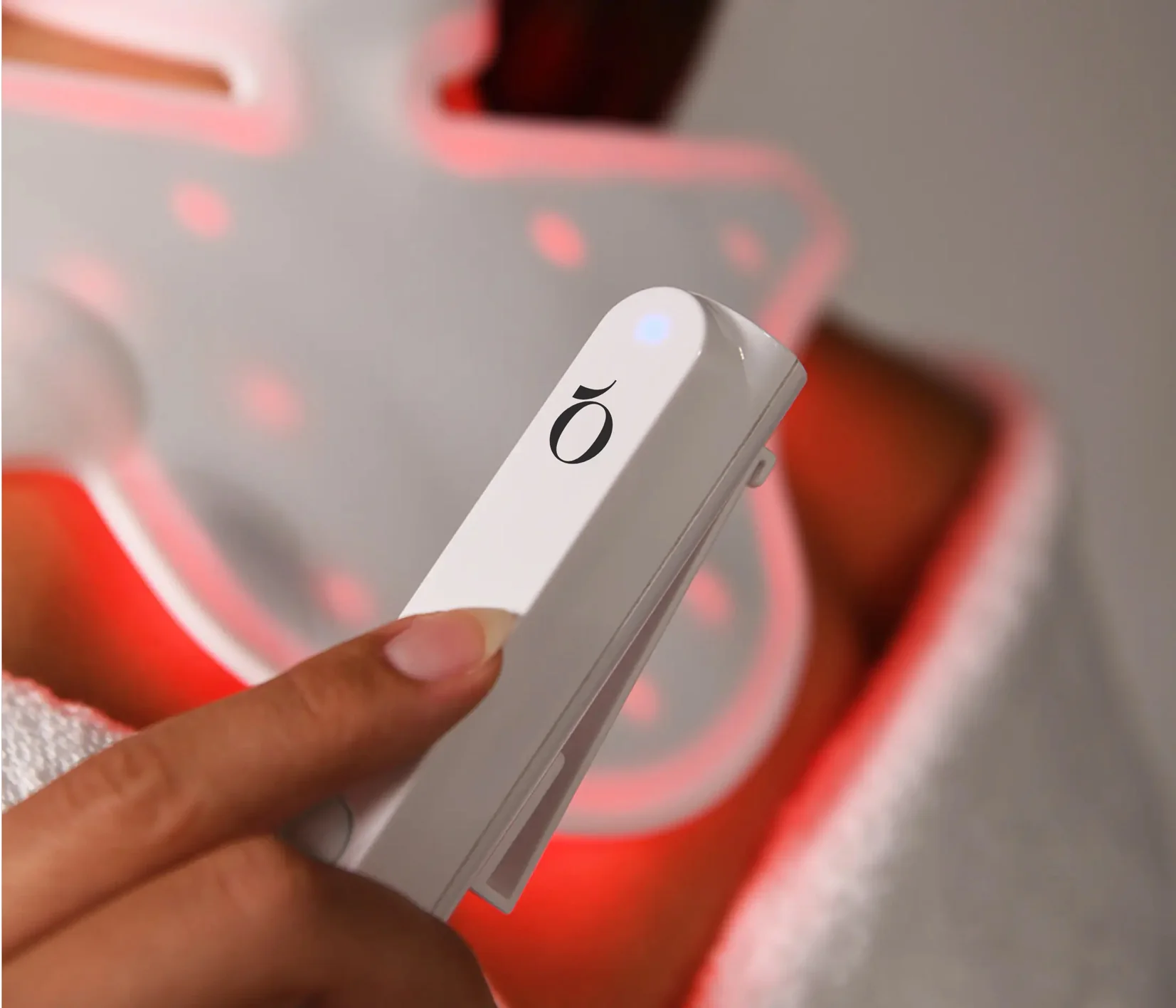 Neck & Décolletage System - Image 7